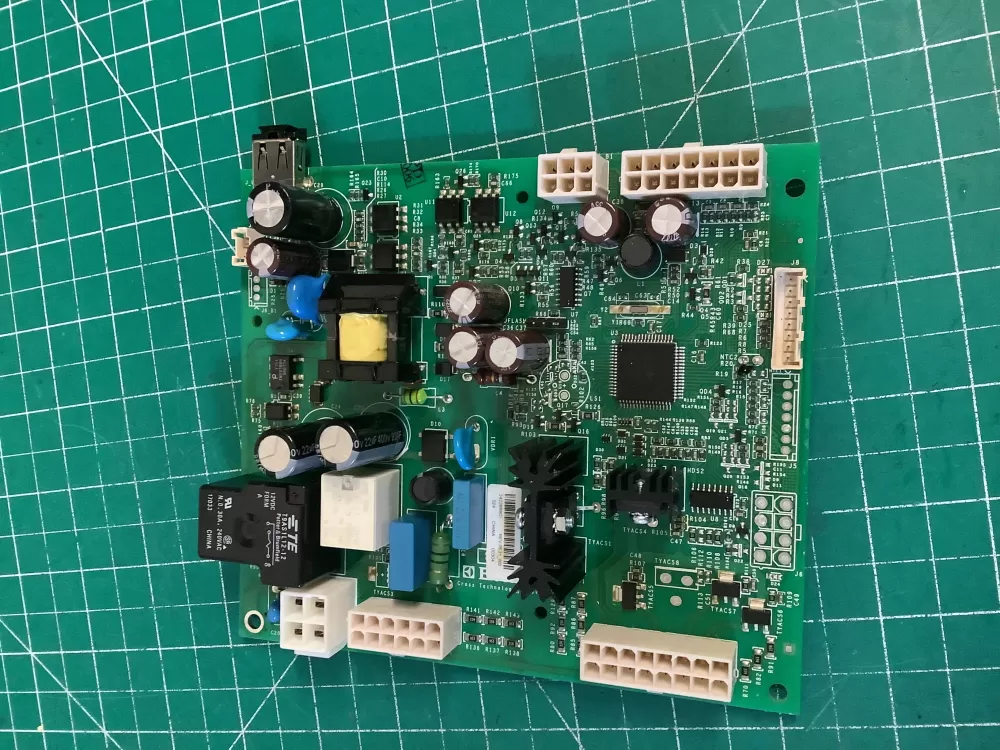 Frigidaire 5304497976 Refrigerator Main Control Board AZ227045 | NR1926
