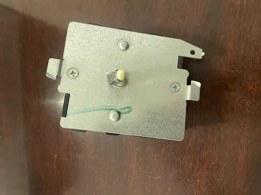 GE 212D1233P013 WE4M365 Dryer Timer AZ32278 | KM180