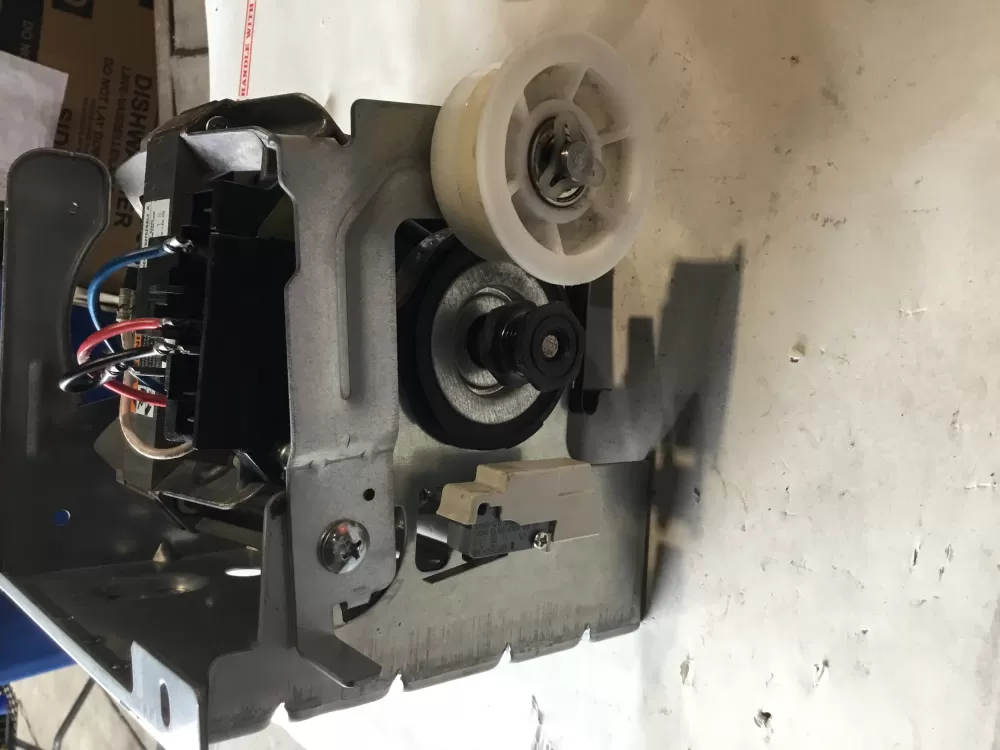 Samsung Kenmore 10CA43124 Dryer Motor AZ149282 | SL268