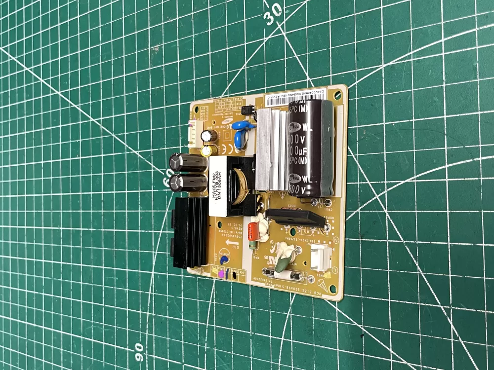 Samsung DA92-00486A  DA92-00486 Refrigerator Control Board