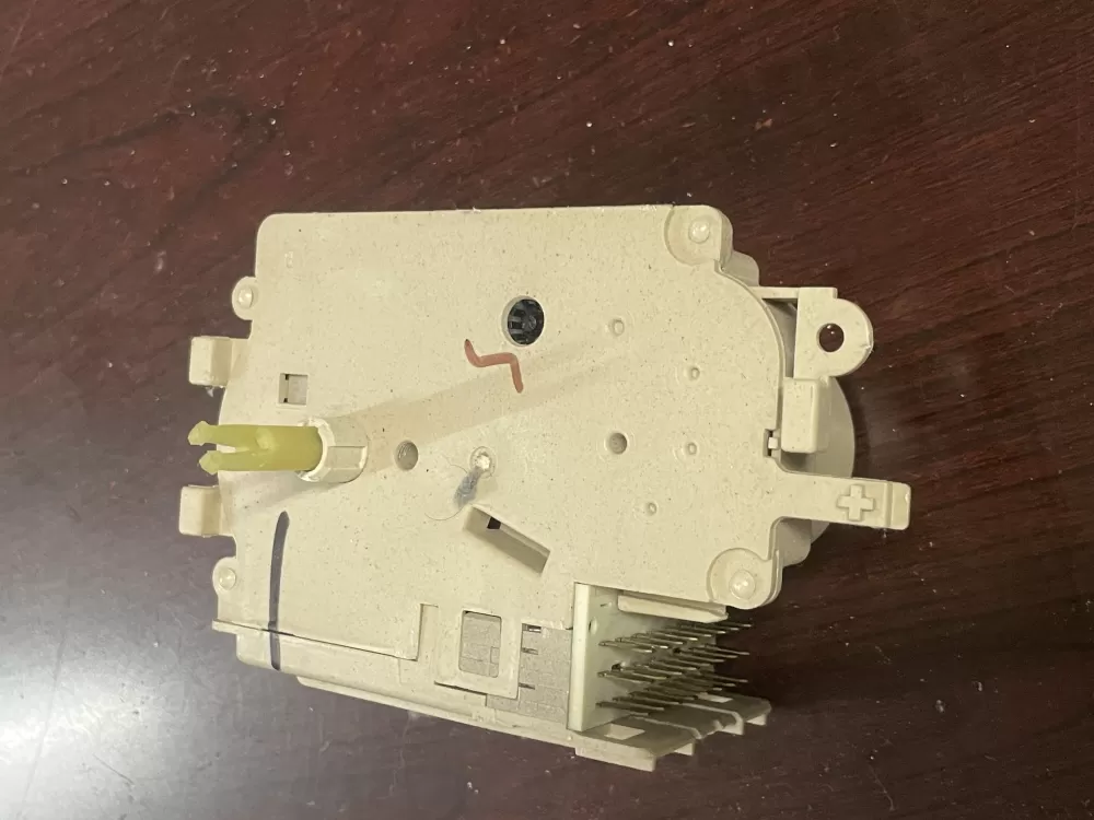 Frigidaire  GE  Kenmore 131758600B Washer Timer