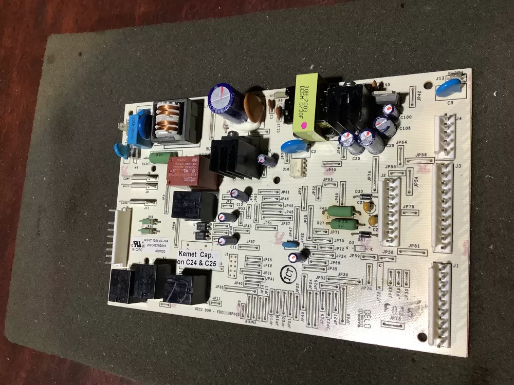 GE 200D2260G008 PD00074367 AP7188100 WR55X10942C 200D4854G008 200D4854G013 200D2259G017 200D4852G018 200D4850G022 200D4852G024 200D6221G013 200D6221G015 200D6221G016 WKKT 1304-00-70A WR49X10060 WR55X10024 WR55X10037 WR55X10045 WR55X10056 WR55X10065 Refrigerator Control Board