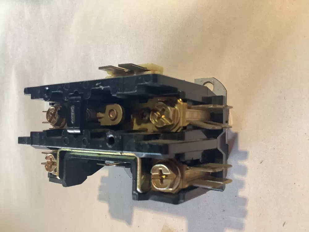 Scotsman Ice Machine 3100-15T2635 Contactor Control Board AZ150729 | SL25
