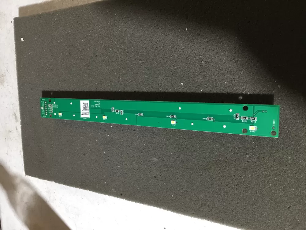 GE WR55X31590 197D8497G001 Deli Pan Control Board AZ101956 | NR325