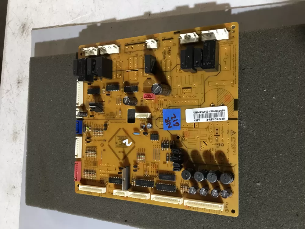 Samsung DA92 00593L Refrigerator Control Board AZ101495 | NR612