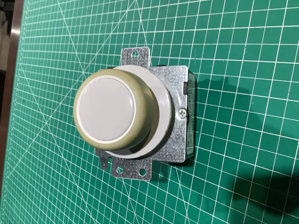 Whirlpool  Kenmore  Maytag  Roper  Amana  Inglis  Admiral WP3979617  AP6009055  3979617  8299782  921240  PS11742197 Dryer Timer
