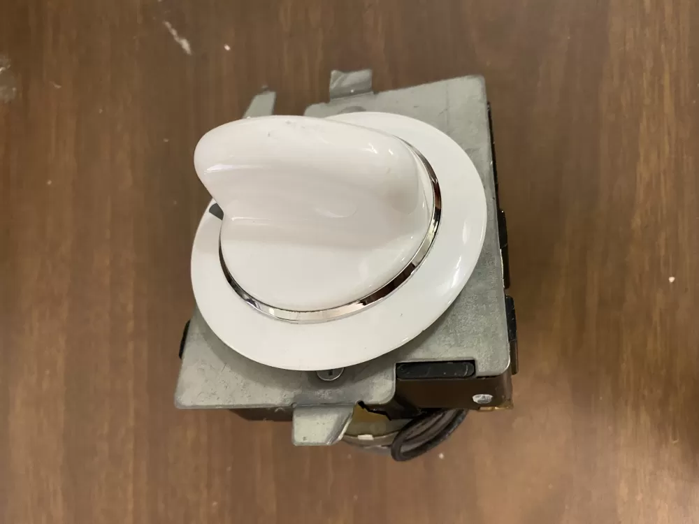 GE 572D520P021 WE4M271 Dryer Timer AZ40567 | BK1706