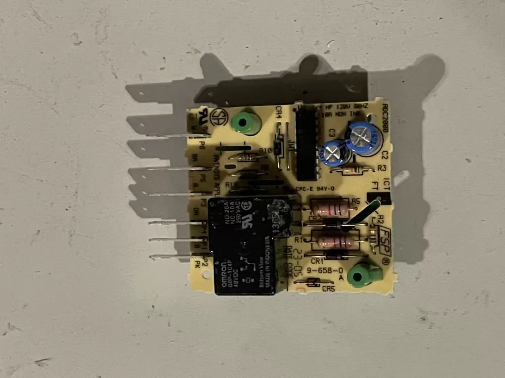 Whirlpool  Kenmore  Maytag  KitchenAid  Inglis  Roper  Estate  Amana  Magic Chef 4388931  AP3109393  2154674  2162270  2162373  2169266  2169268  2188160  2303825  2303825A  901240  AH372260  EA372260  PS372260  100-01116-09 Refrigerator Control Board