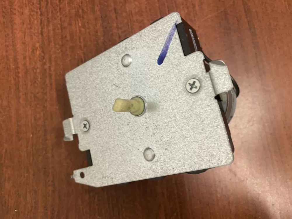 GE 212D1233P012 WE4M364 Dryer Timer AZ43271 | BK1065