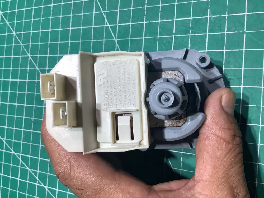Frigidaire A18944601 Dishwasher Drain Pump