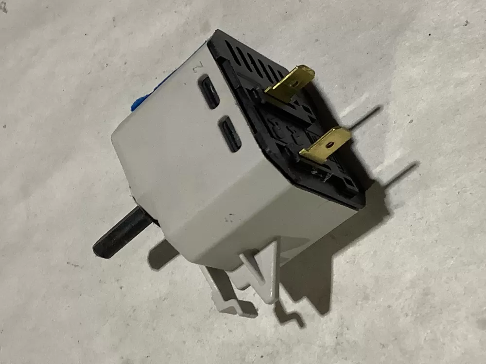 Maytag W10627711 WPW10627711 Dryer WP Switch AZ113391 | Sl41