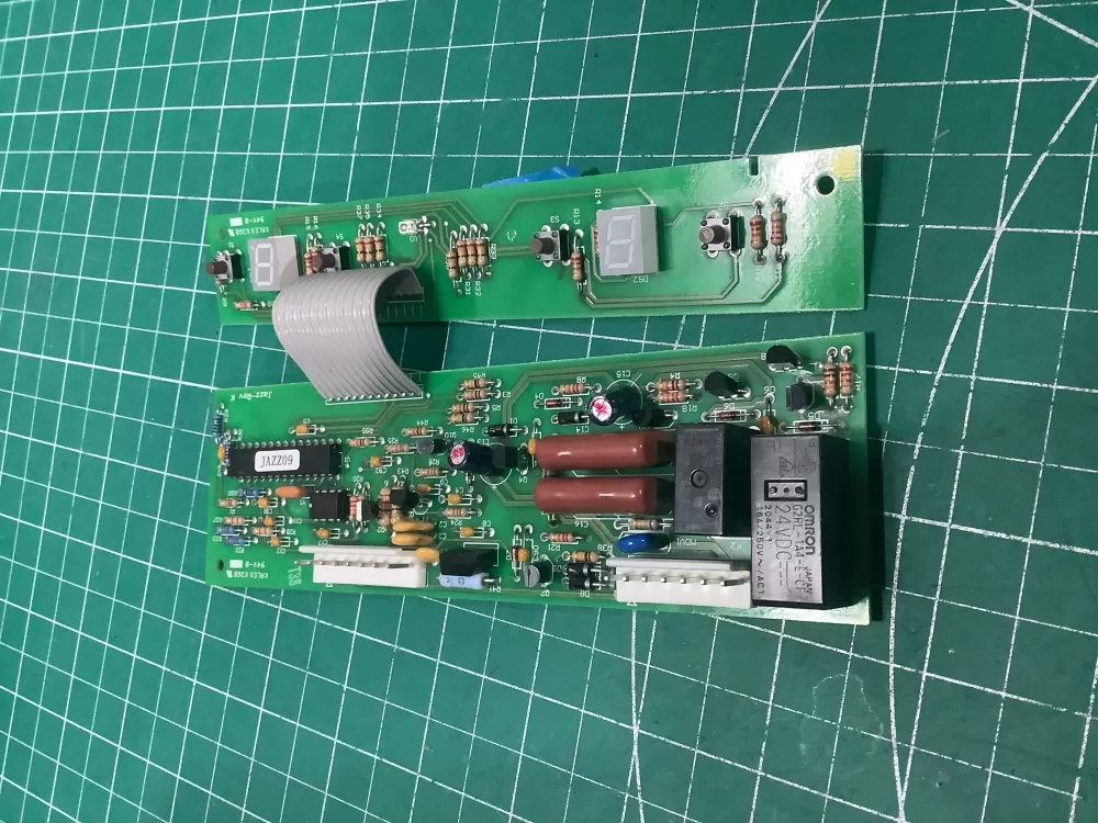 Amana VSZ12784405 Refrigerator Control Board