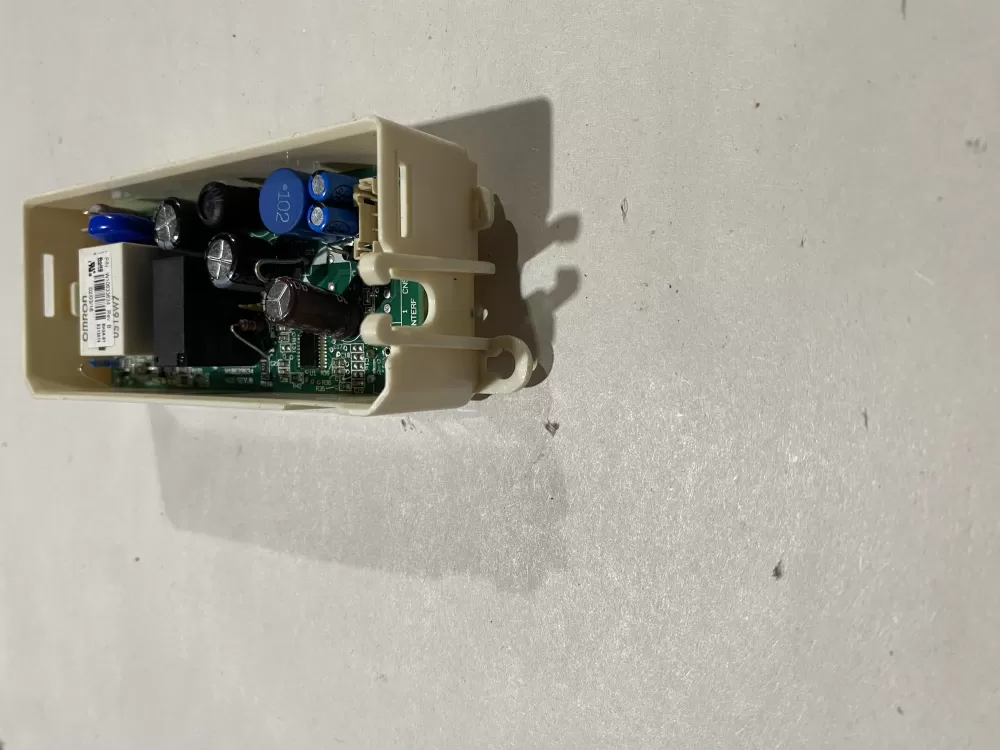Whirlpool W10643377 Refrigerator Control Board AZ140226 | BK2382