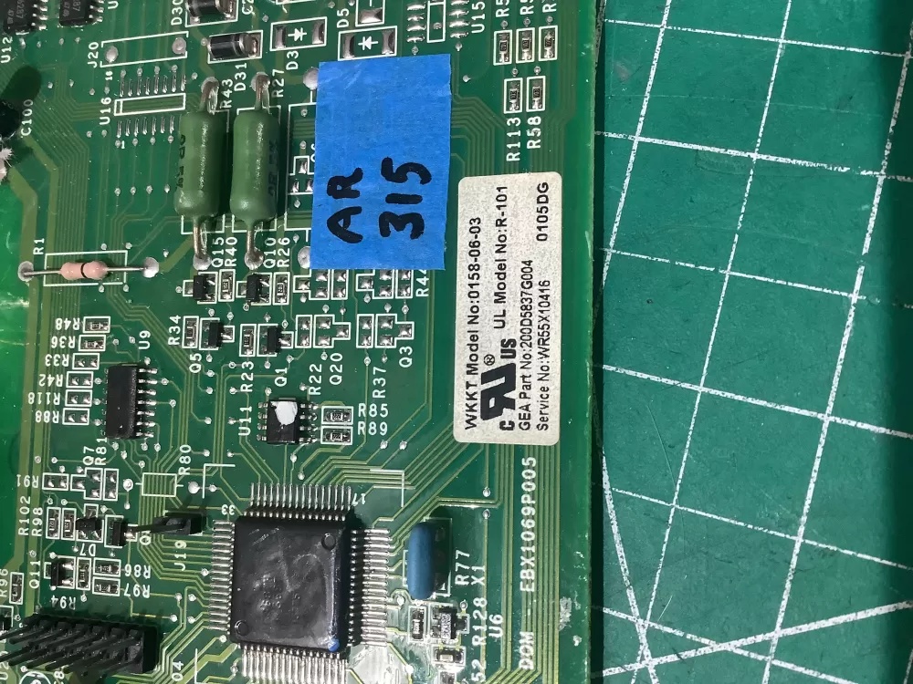 GE 200D5837G004 WR55X10942C Refrigerator Control Board AZ189602 | AR315