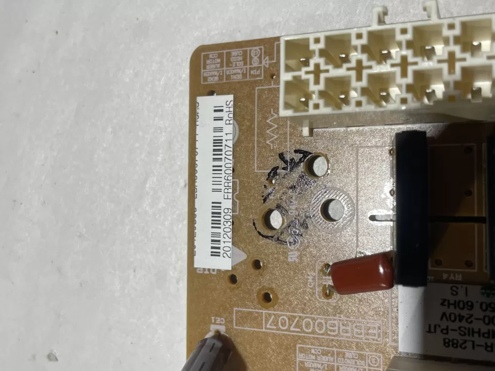 LG EBR60070711 Refrigerator Control Board AZ134807 | Wm561