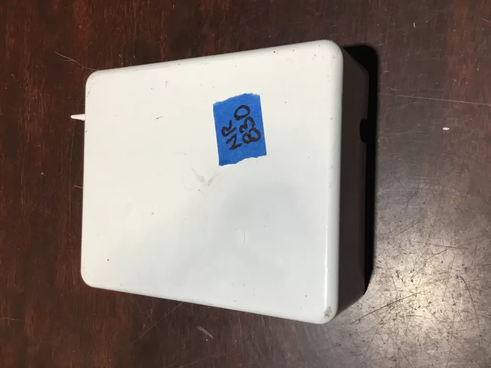 Whirlpool Maytag W10259855 Refrigerator Control Board AZ70881 | NR830