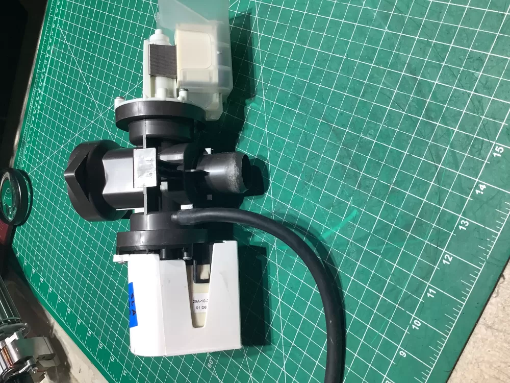 LG DP025 210 Dishwasher Drain Pump AZ147778 | SL199