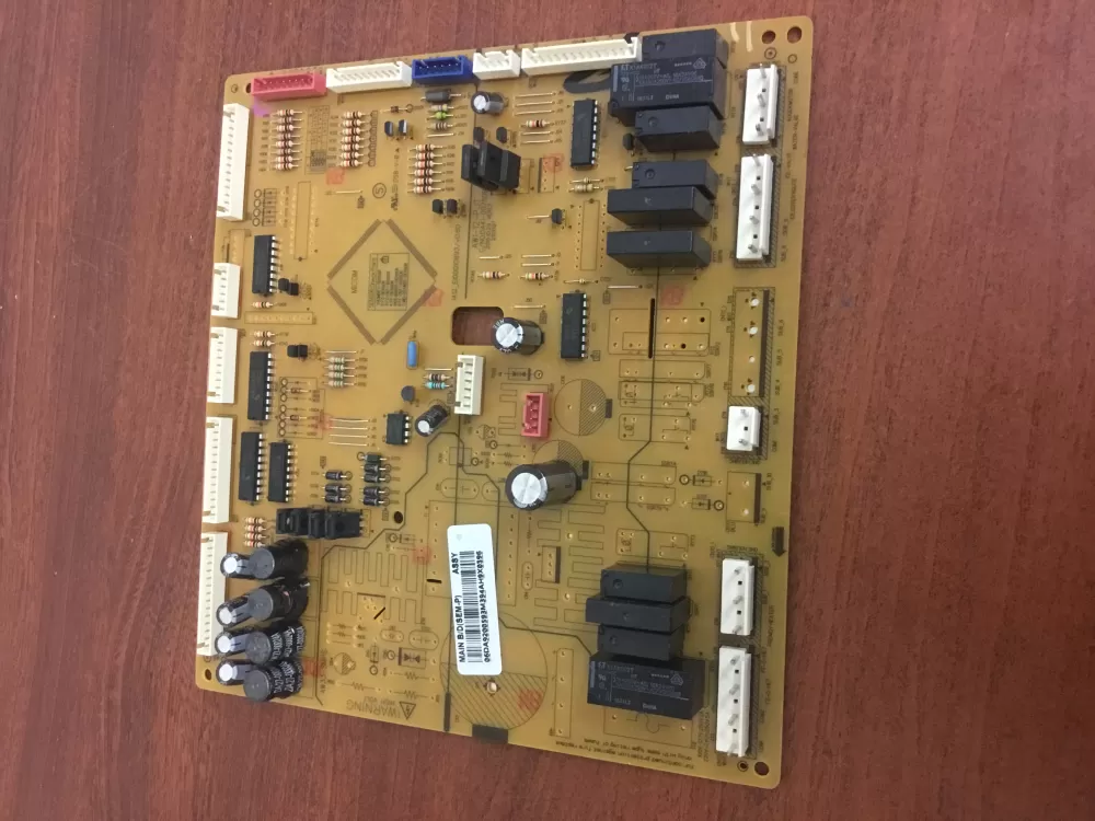 Samsung DA92-00593M Refrigerator Control Board