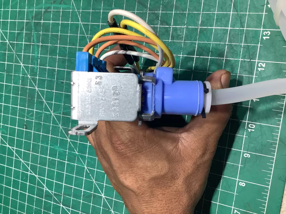 GE Refrigerator Water Valve WR57X25054 AZ147750 | SL199