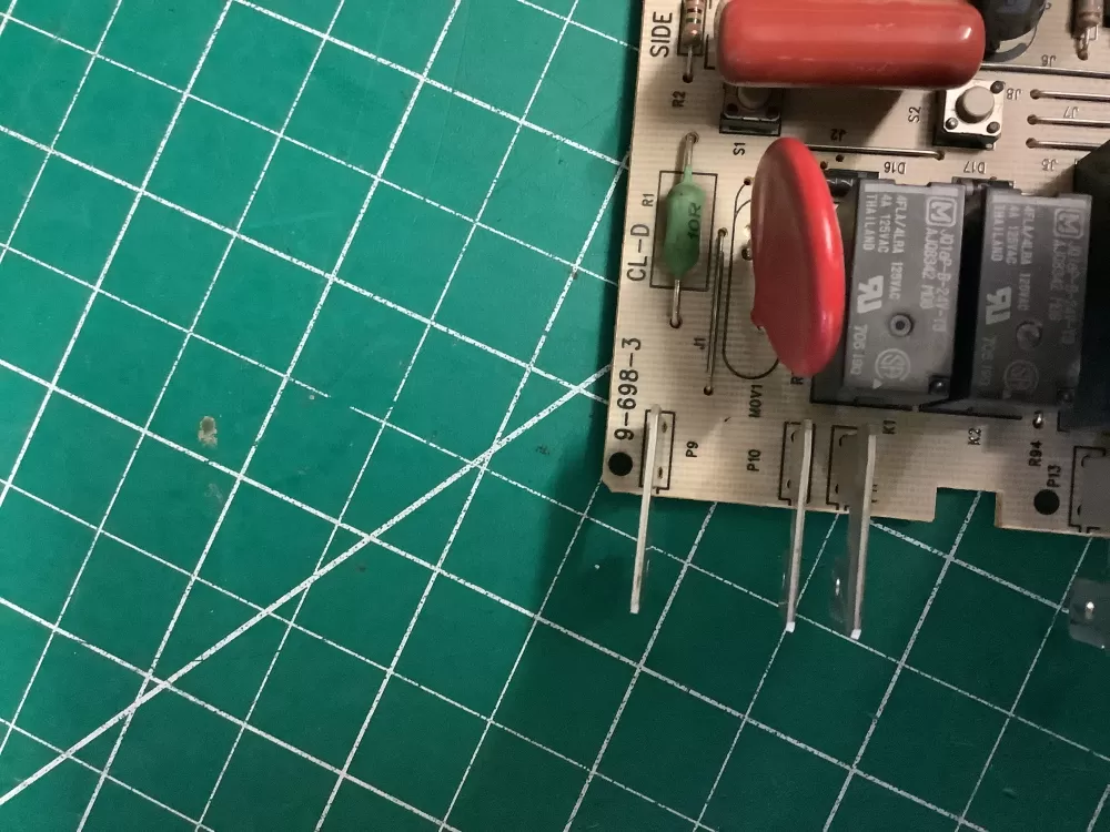 Whirlpool Range Control Board 9-698-3 AZ201450 | AR1873