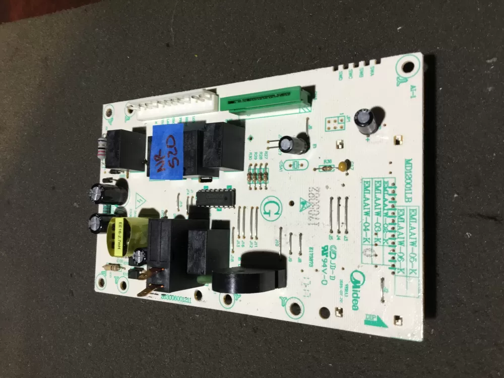 GE MD12001LB Microwave Control Board  AZ108882 | NR520