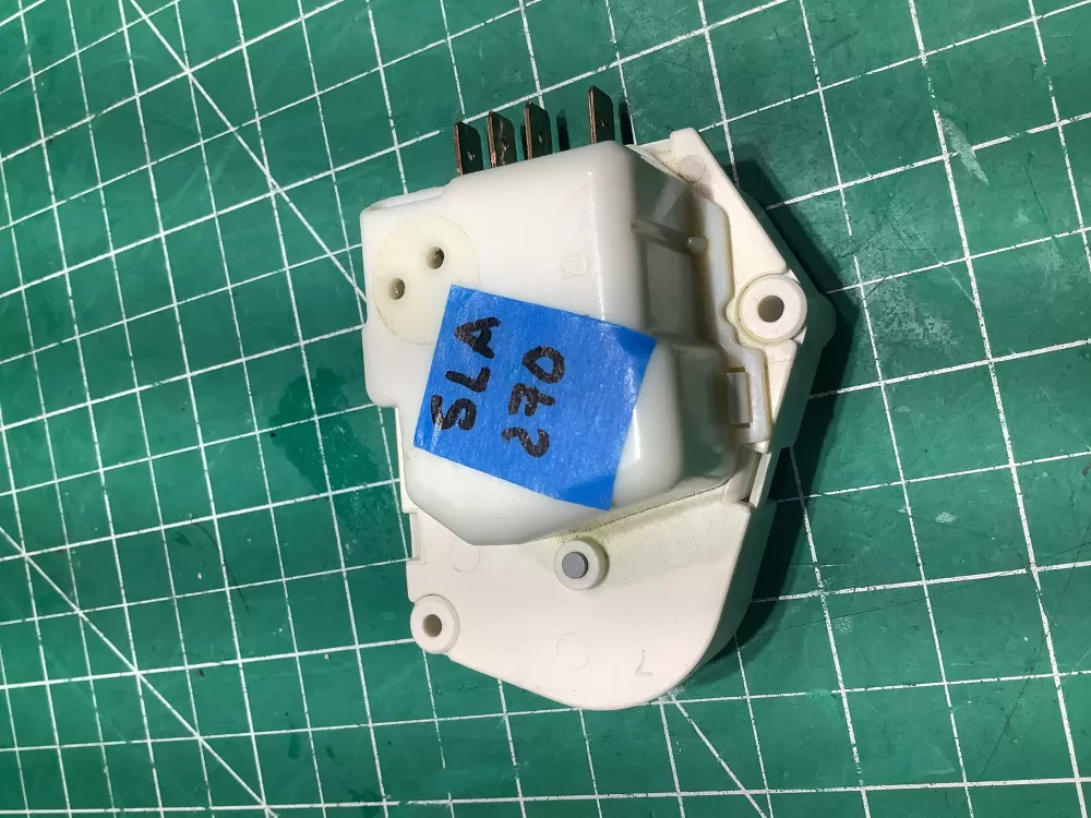 Admiral Jenn Air S-68233-3 Refrigerator Defrost Timer AZ142455 | SL270