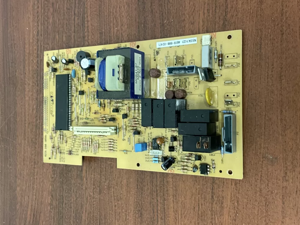 Whirlpool  Maytag 4619-688-02471 Microwave Control Board