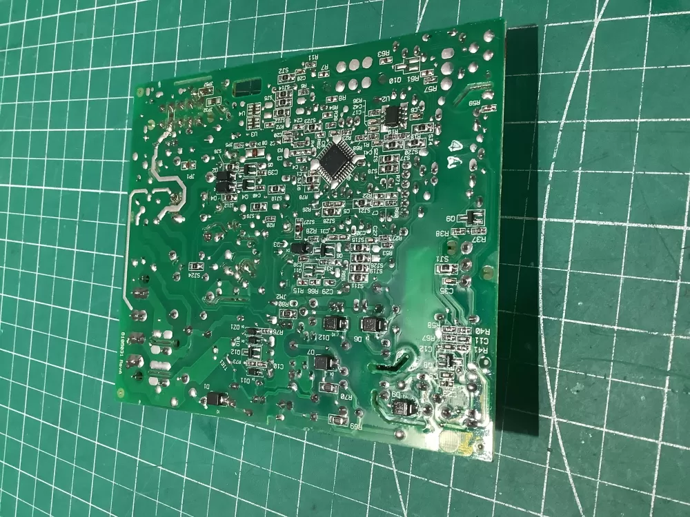 Whirlpool WPW10135090  AP6015557  W10135090  2252189  2252189EXCR  2255239  2255239EXCR  2304056  2304056EXCR  2304095  2304095EXCR  PS11748838  W10135090R  W10135090REXCR Refrigerator Main Control Board