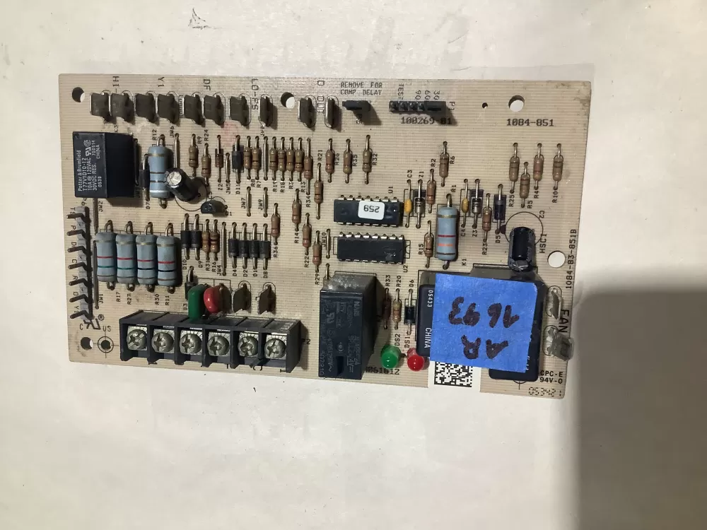 Lennox Armstrong 100269-01 1084-851 1084-83-851B Control Board AZ106946 | AR1693