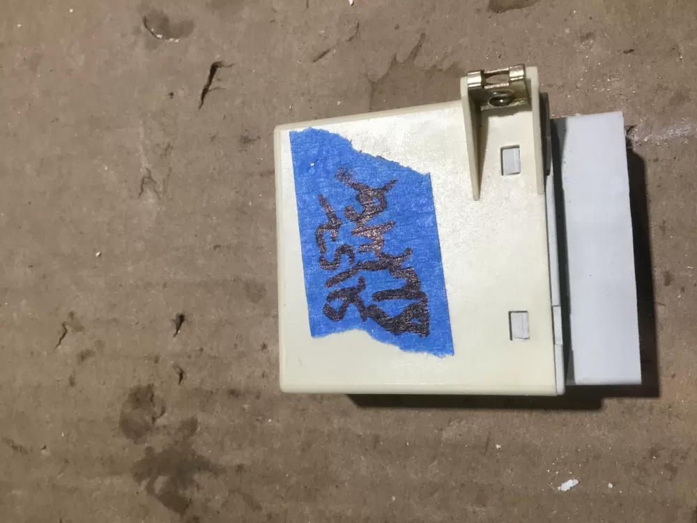 Miele 5254280 Dishwasher Relay AZ95492 | Sl157