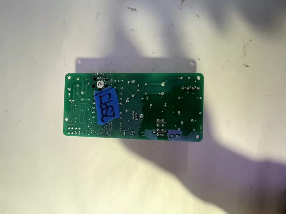 Whirlpool KitchenAid W10624574 Refrigerator Control Board AZ196140 | KM2593