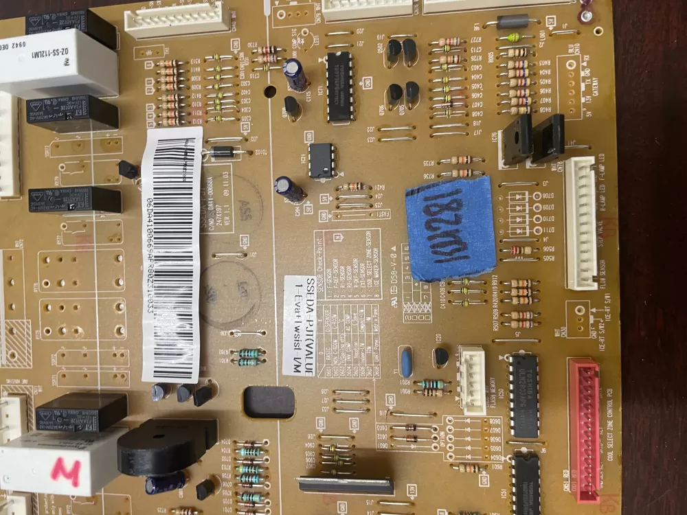 Samsung AP4909012 DA92-00055A Refrigerator Control Board AZ29240 | KM281