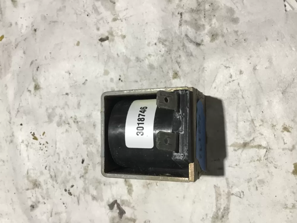 Reversing Valve Coil 3018746 AZ100862 | Sl124