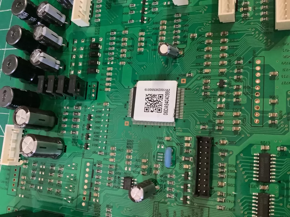 Samsung DA94 04399E Refrigerator Control Board AZ189495 | NR2530