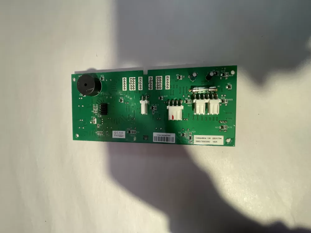 GE 200D7355G092 WR55X30691 Refrigerator Control Board AZ198260 | KM2733