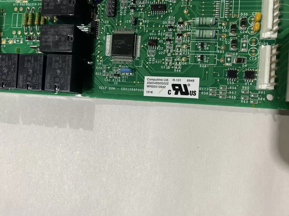 GE 200D2260G008 AP7188100 Refrigerator Control Board AZ134303 | BK2338