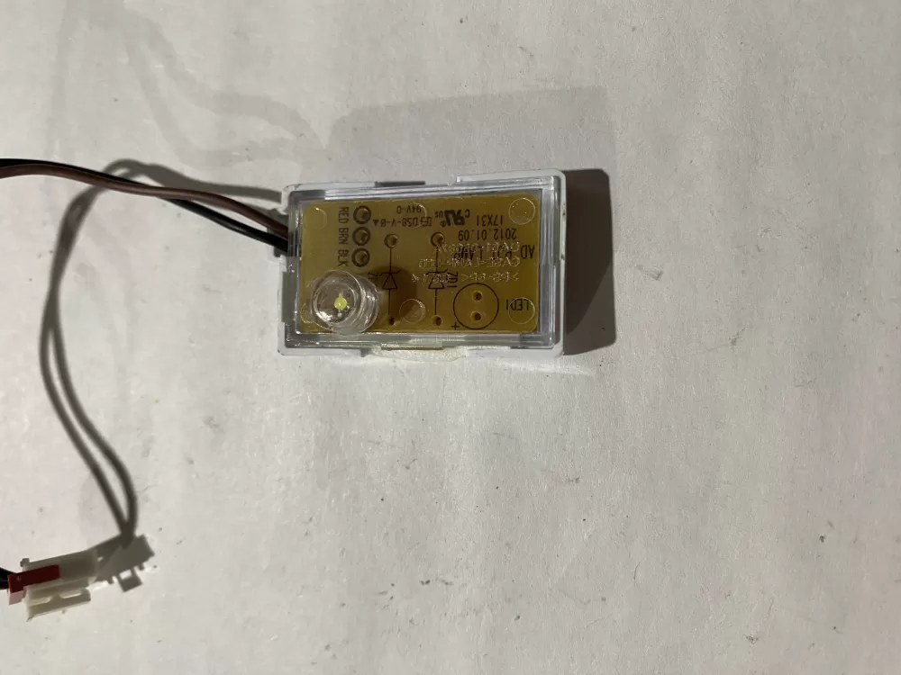 Samsung DA61 05687A Refrigerator Control Board AZ195554 | BK88