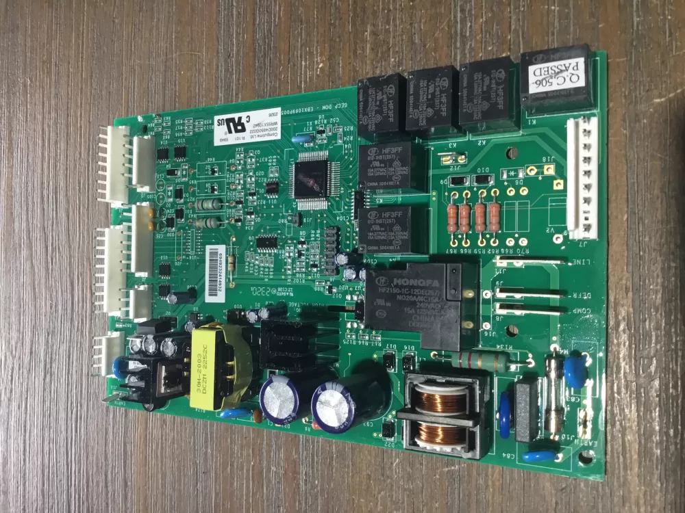 GE 200D2260G008 PD00074367 AP7188100 Refrigerator Control Board AZ52113 | NR1871
