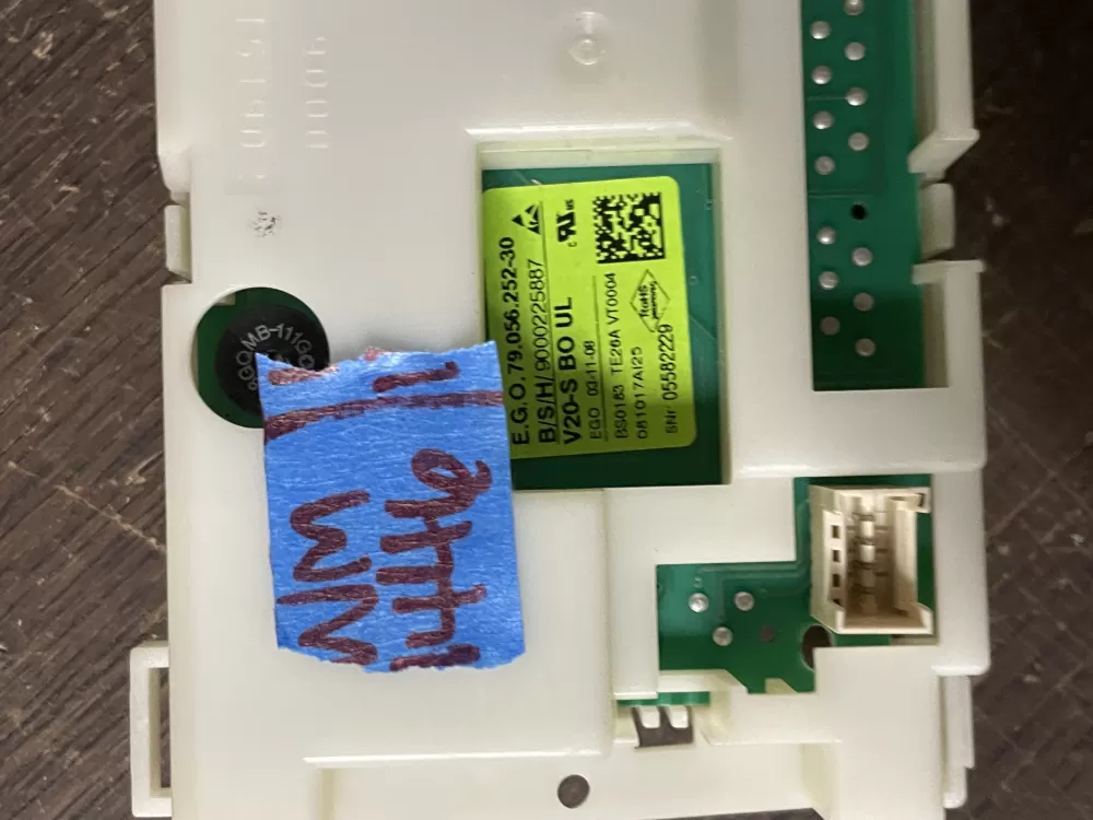 Bosch 9000225887 Dryer Control Board AZ43647 | Wm1446