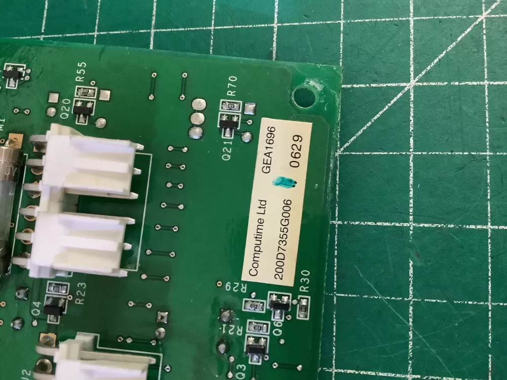 GE Hotpoint 200D7355G006 Refrigerator Control Board Dispenser AZ196486 | NR307