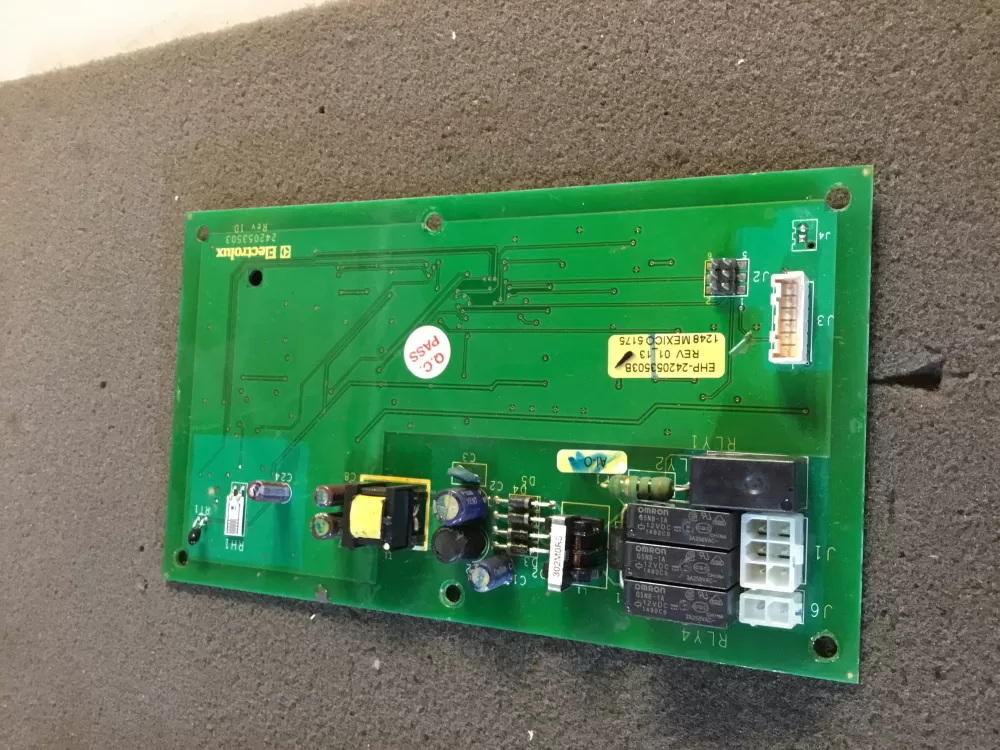 Frigidaire 242053503 AP4567227 Refrigerator Control Board AZ105350 | NR384