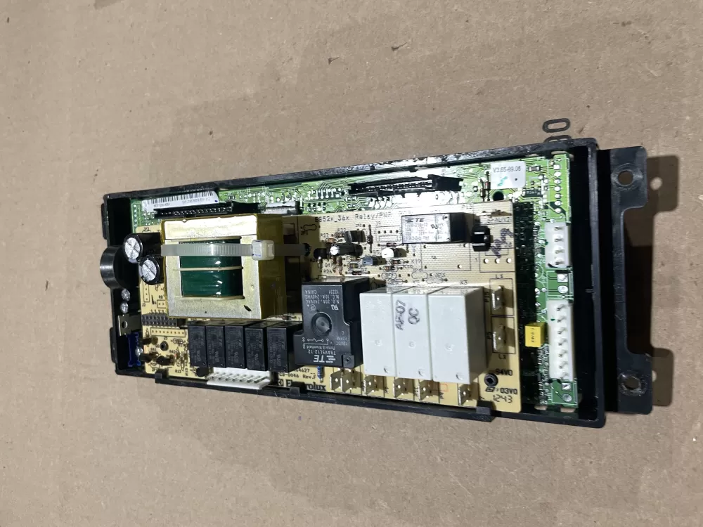 Frigidaire 316577037 Range Control Board