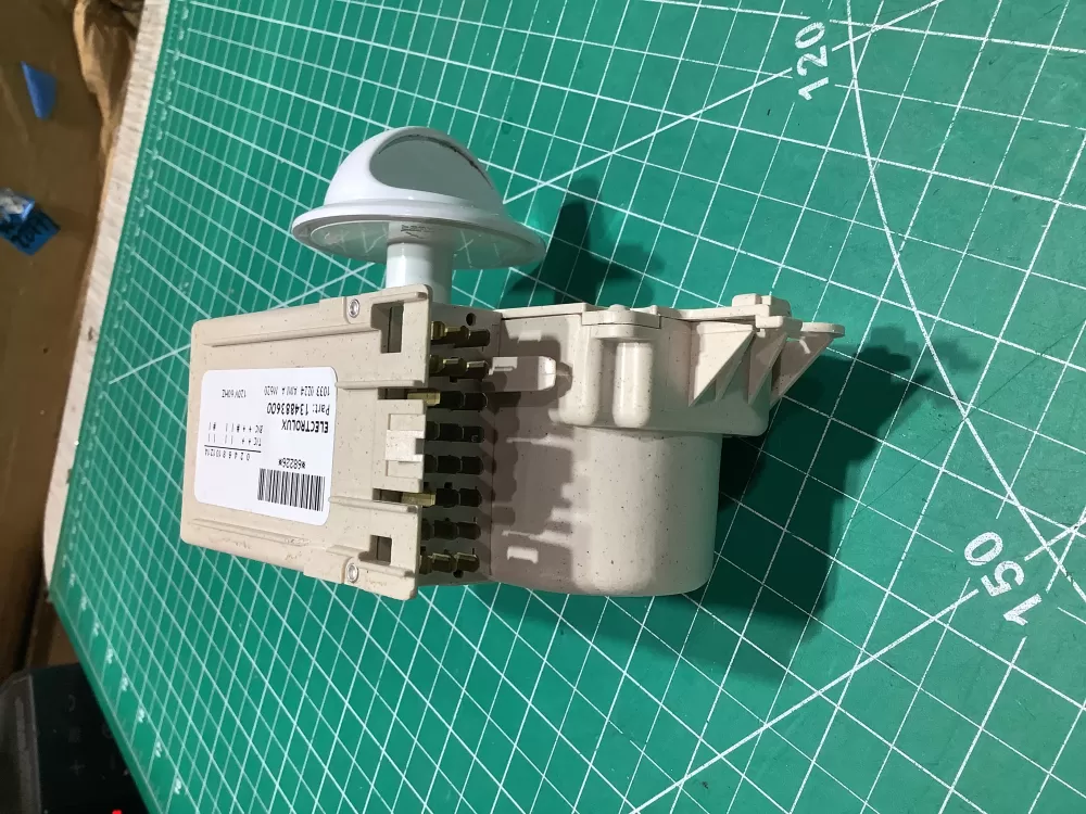 Frigidaire Westinghouse AP4392248 134883600 Washer Timer AZ183655 | AR2708