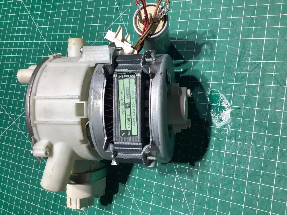 Miele 6770511 Dishwasher Pump Motor AZ146767 | SL262