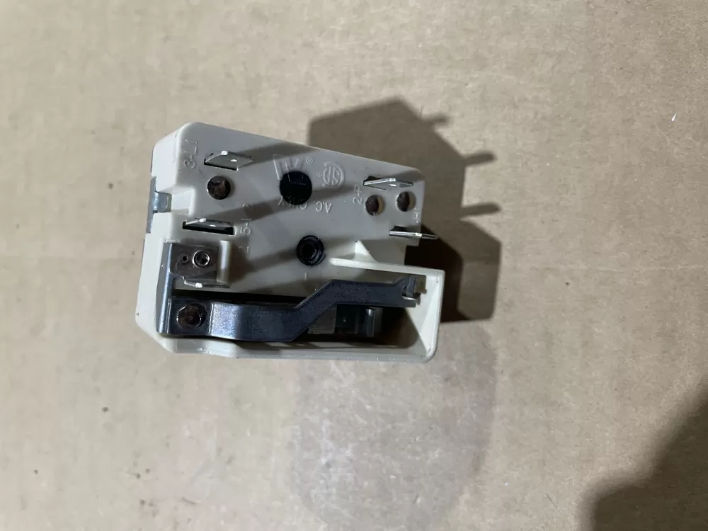 LG EBF60663201 Range Switch AZ117820 | KM2176