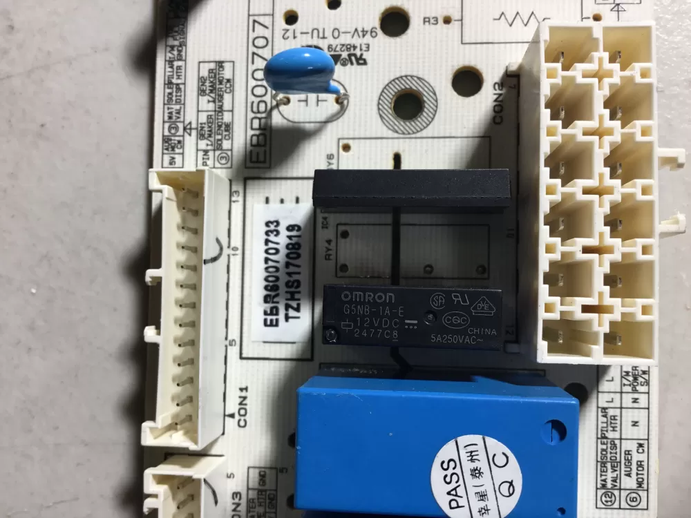 LG EBR60070733 Refrigerator Control Board AZ42637 | NR1743