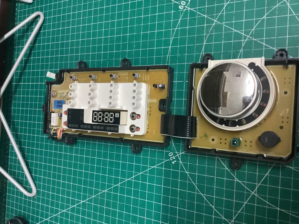 SAMSUNG WASHER DISPLAY CONTROL BOARD DC92-00384B AZ206318 | ARV902