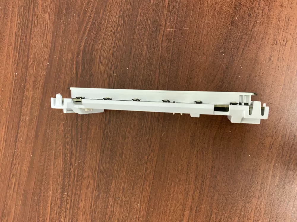 Whirlpool 141 44 Refrigerator Control Board Dispenser AZ37906 | BK1273