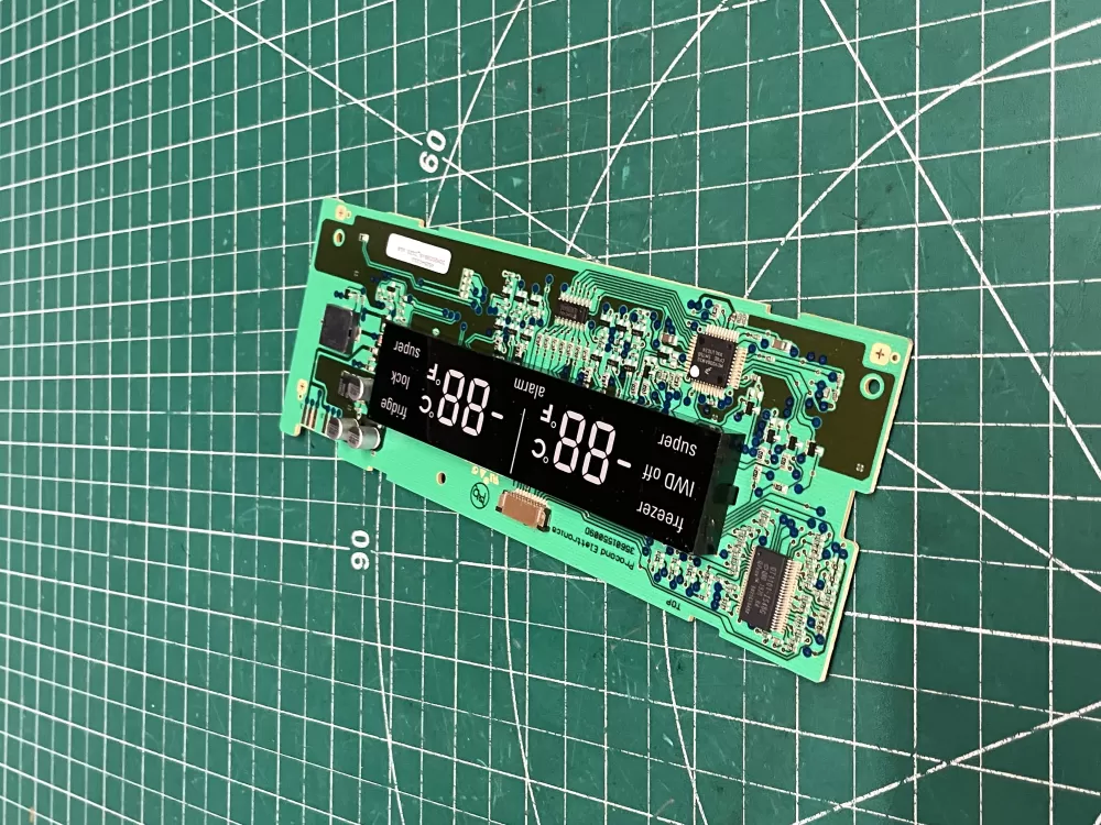 Bosch 452540311  9000252083  E2006TID Refrigerator Control Board
