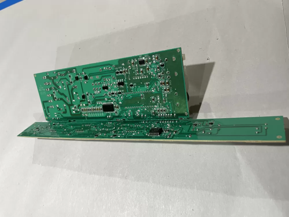 Whirlpool Kenmore 2220514 Refrigerator Control Board AZ183388 | Wm2702